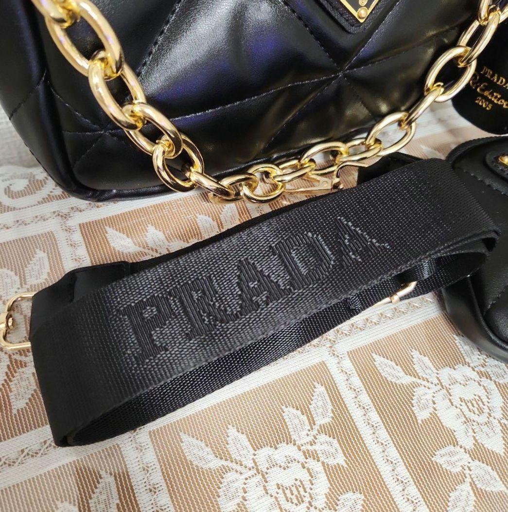 PRADA ブラック キルティング ショルダーバッグ