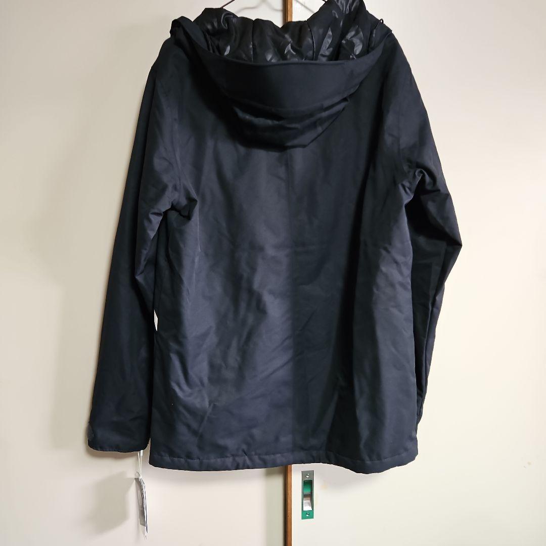 VOLCOM ブラックジャケット フード付き