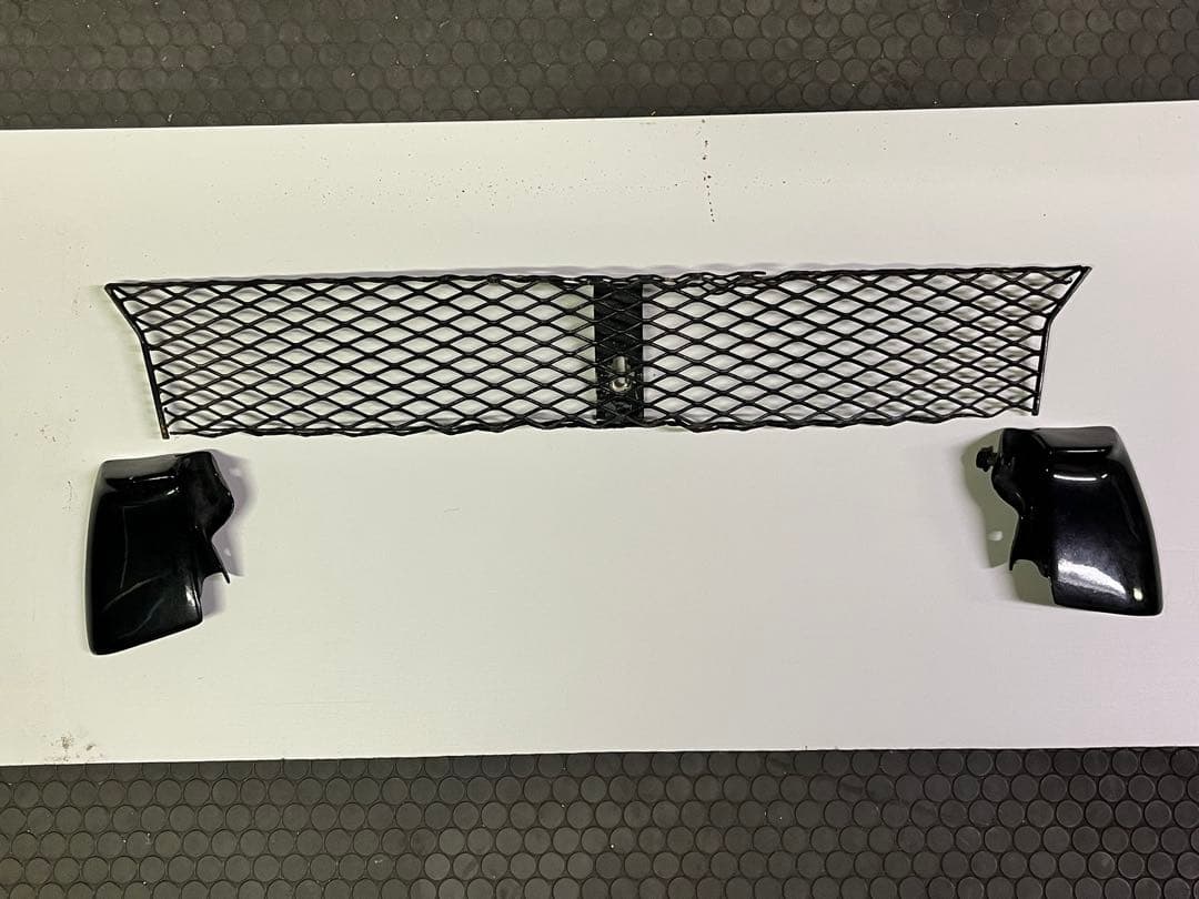 R32 スカイライン 社外フロントグリル