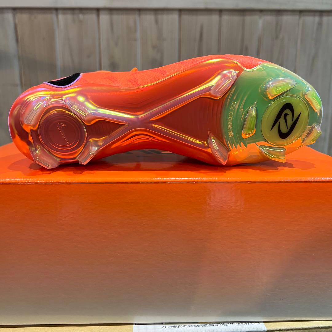 【即購入OK】NIKE W ファントム ルナ エリート NU FG 23.0cm