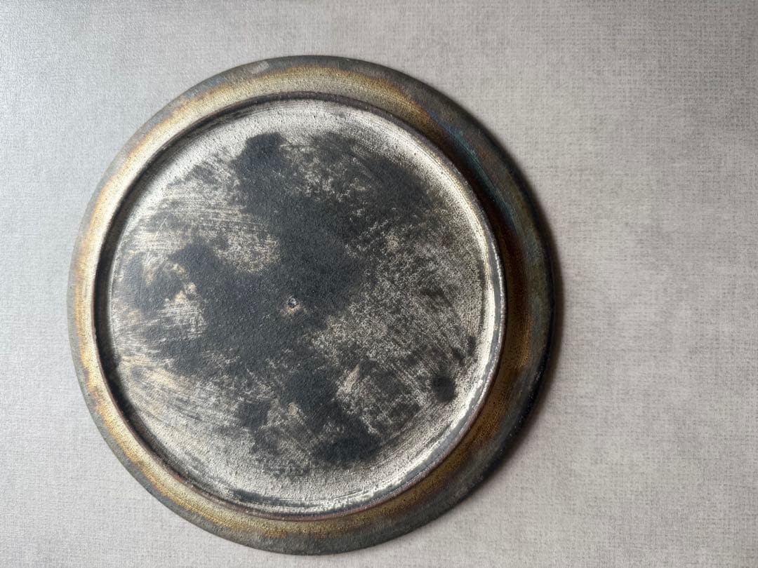 銀彩　皿　プレート　新品未使用　陶器