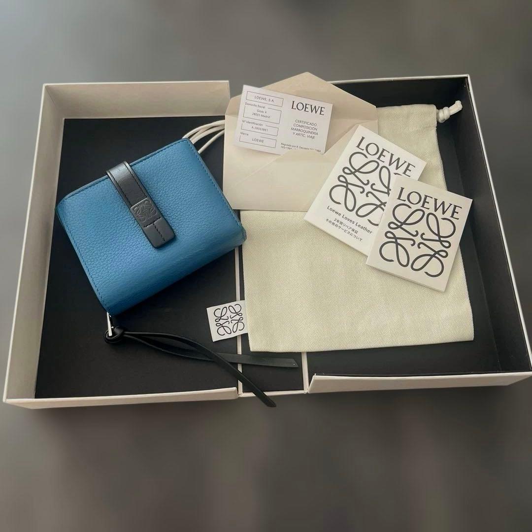 【LOEWE】コンパクトジップウォレット