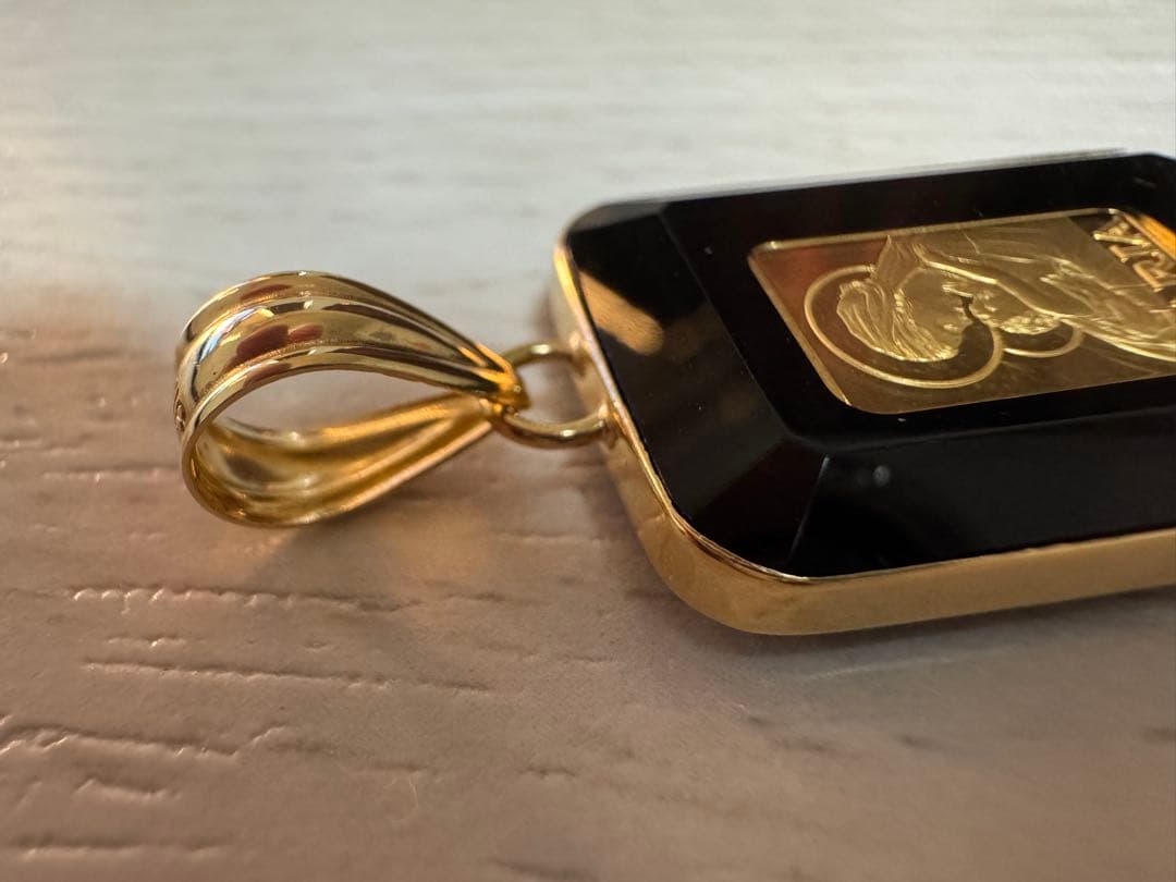 金のインゴット/ペンダントトップ/純金スイス製/お洒落ジュエリー18金