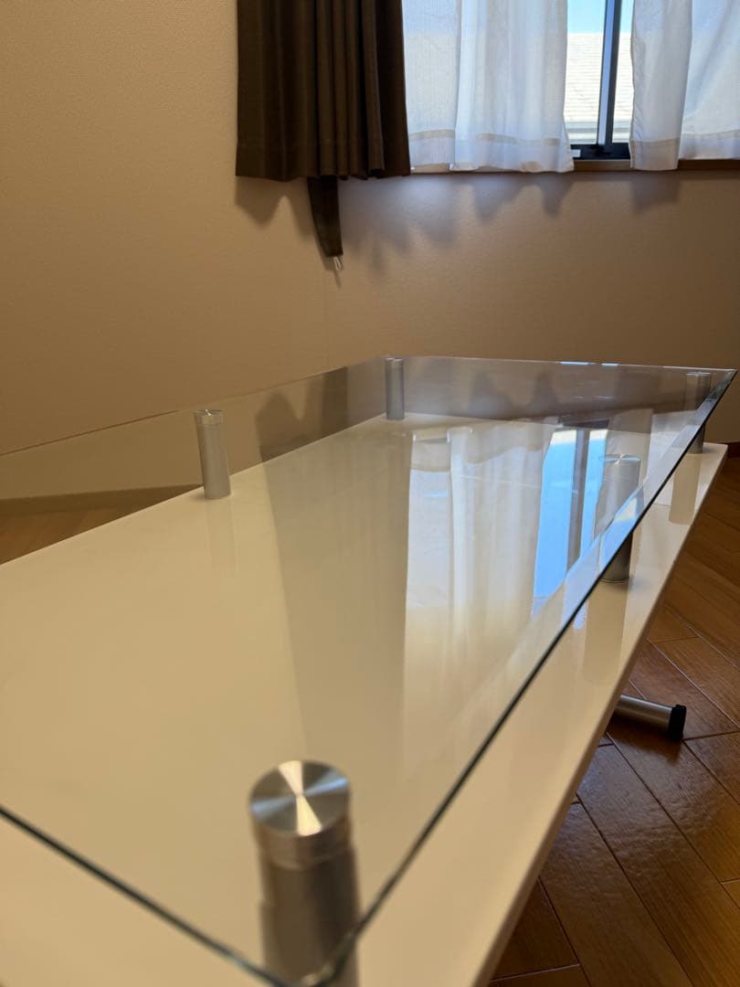 昇降式テーブル