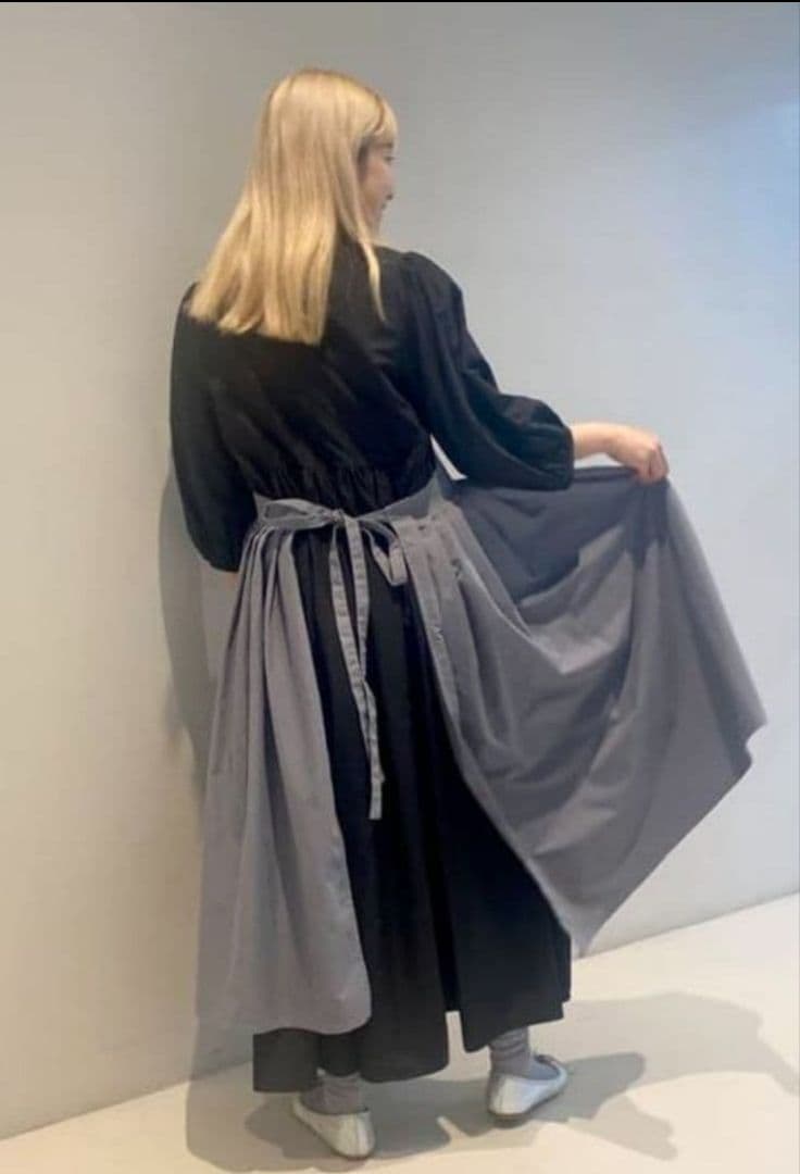 新品　Dean &DeLuca ×ビームス　フレアエプロンドレス　グレー　完売品