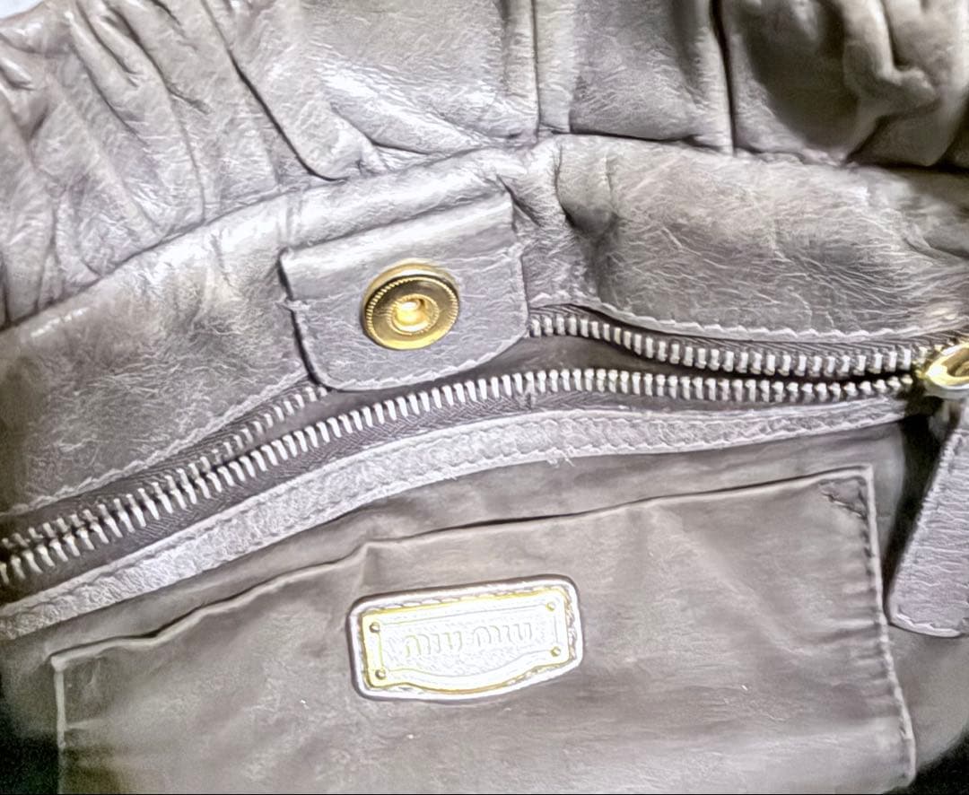 miumiu ヴィッテロラックス バッグ