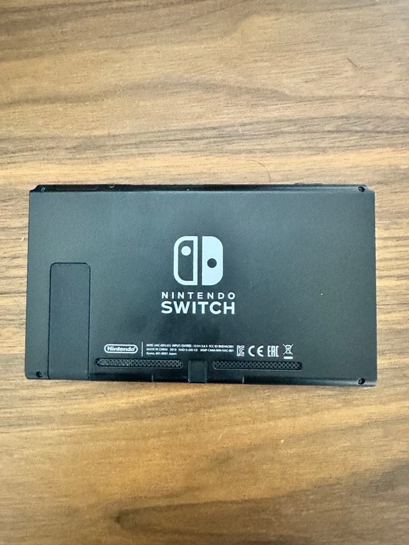 Nintendo Switch 本体 2019年製 XKJ