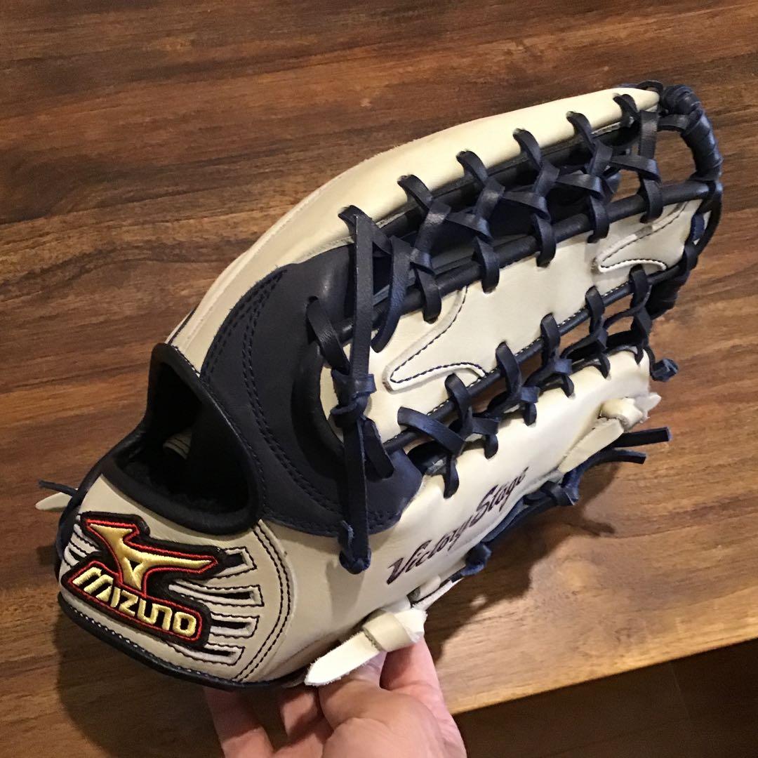 ミズノ Victory Stage イチローモデル グローブ ホワイト/ネイビー