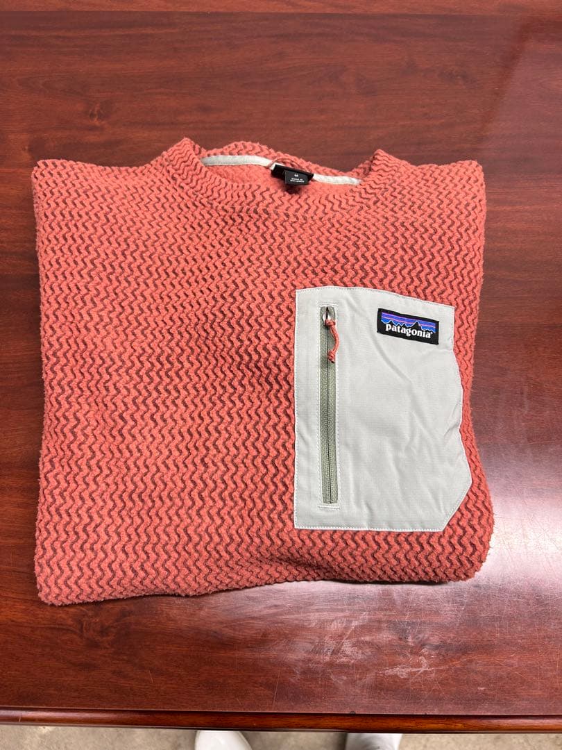 Patagonia R1エアクルー