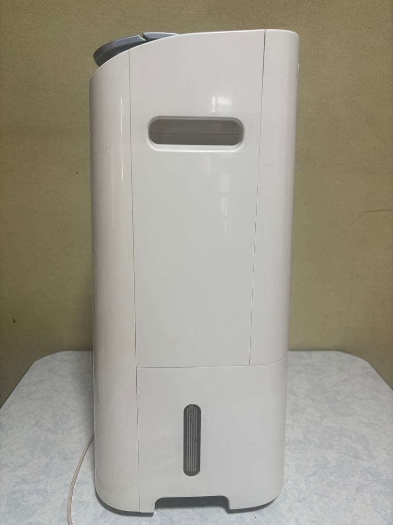 【動作品】SHARPプラズマクラスター除湿機 CV-EF120