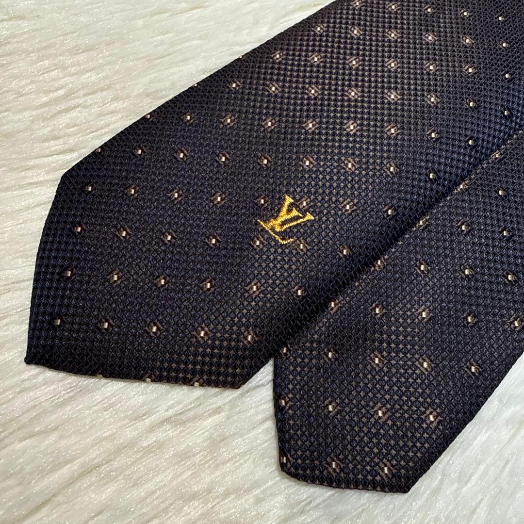 【未使用級】LOUIS VUITTON ネクタイ　高級シルク　ロゴ