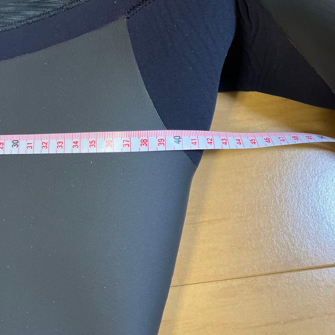 SEVEN セブン　ウェットスーツ　セミドライ　5mm×3mm ハイネック