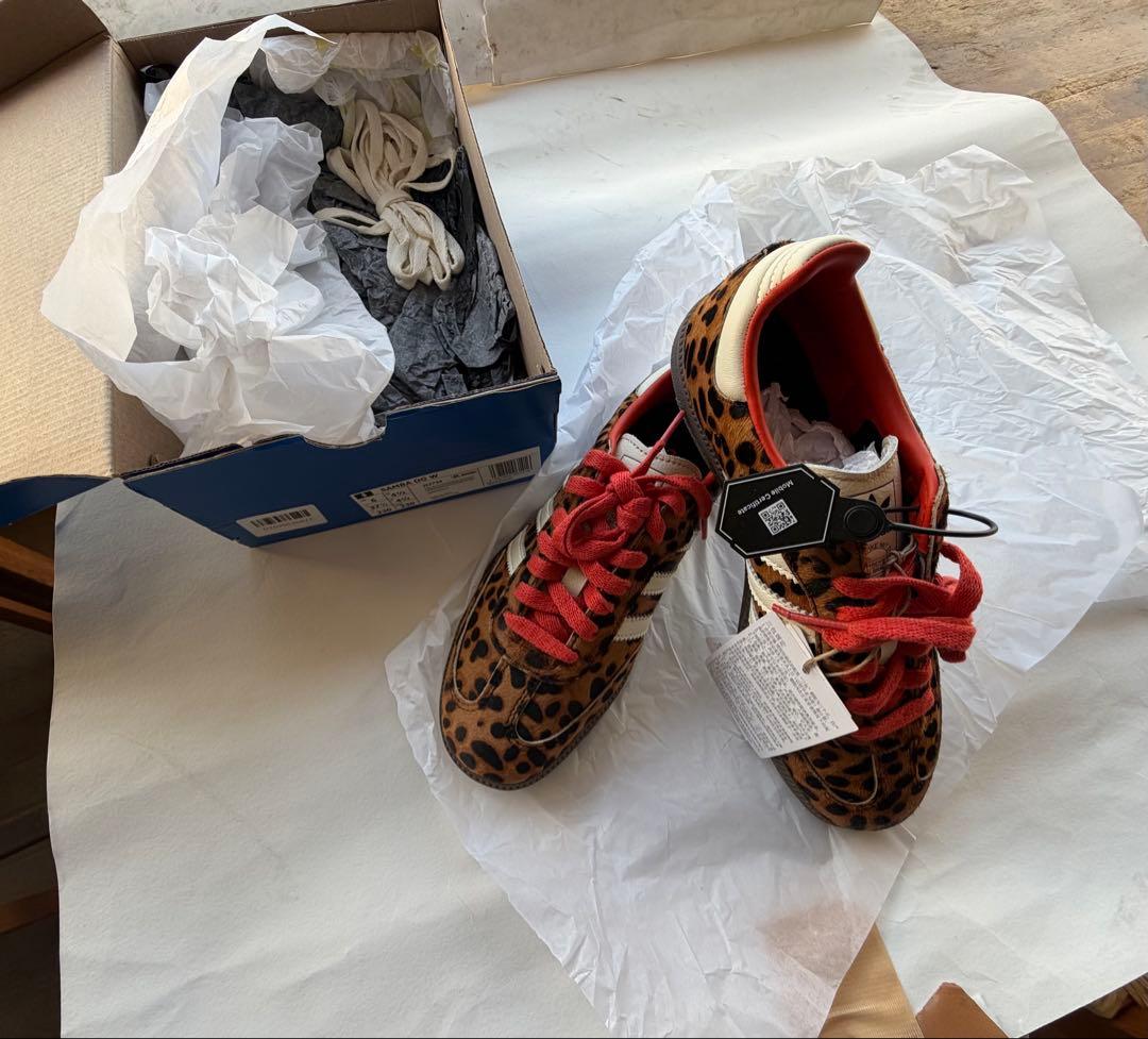 ま*こ様 adidas レオパード柄 スニーカー