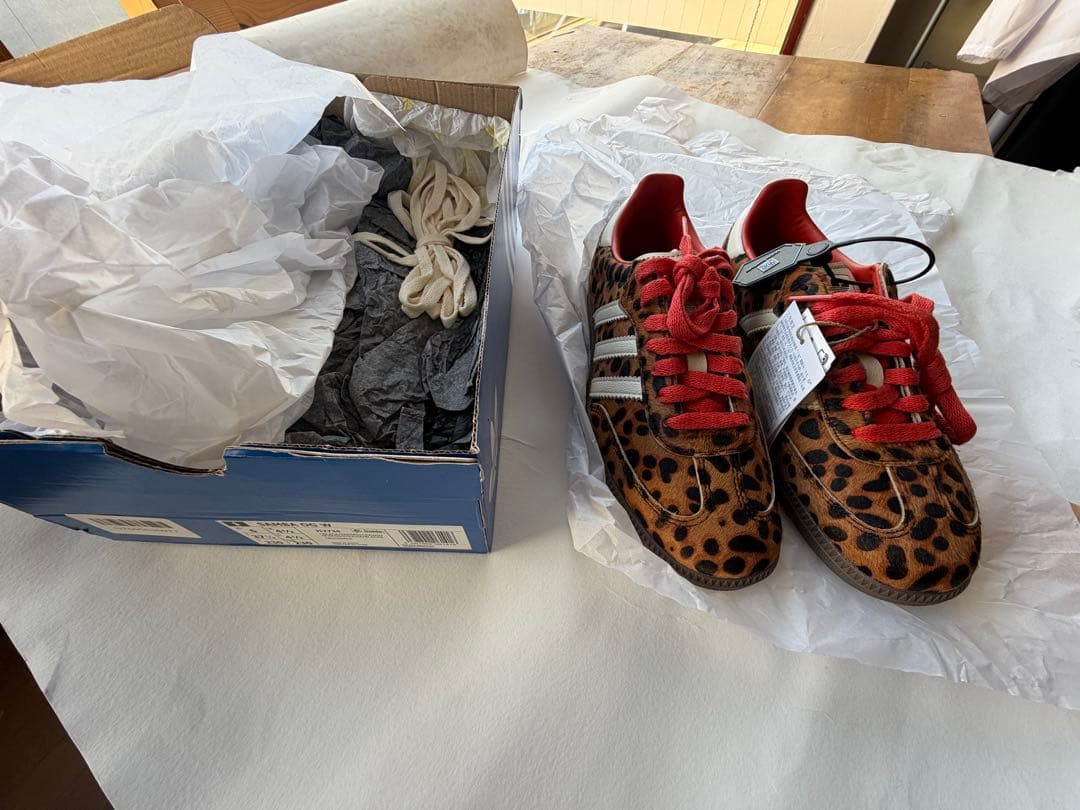ま*こ様 adidas レオパード柄 スニーカー