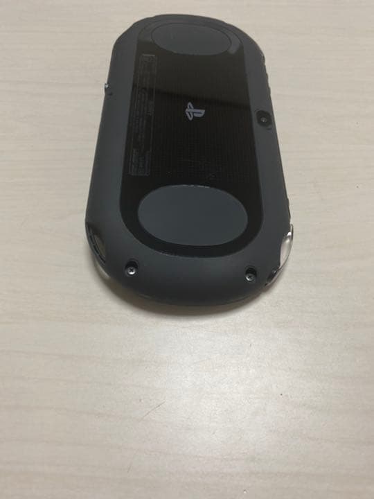 PlayStation®Vita（PCH-2000シリーズ） Wi-Fiモデル…