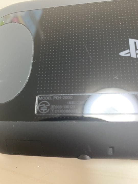 PlayStation®Vita（PCH-2000シリーズ） Wi-Fiモデル…