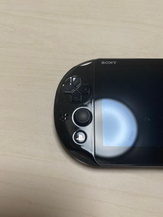 PlayStation®Vita（PCH-2000シリーズ） Wi-Fiモデル…