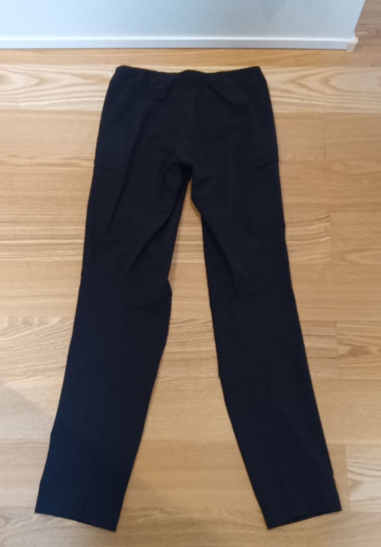 [美品]ARC'TERYX (アークテリクス)ブラック 28サイズ