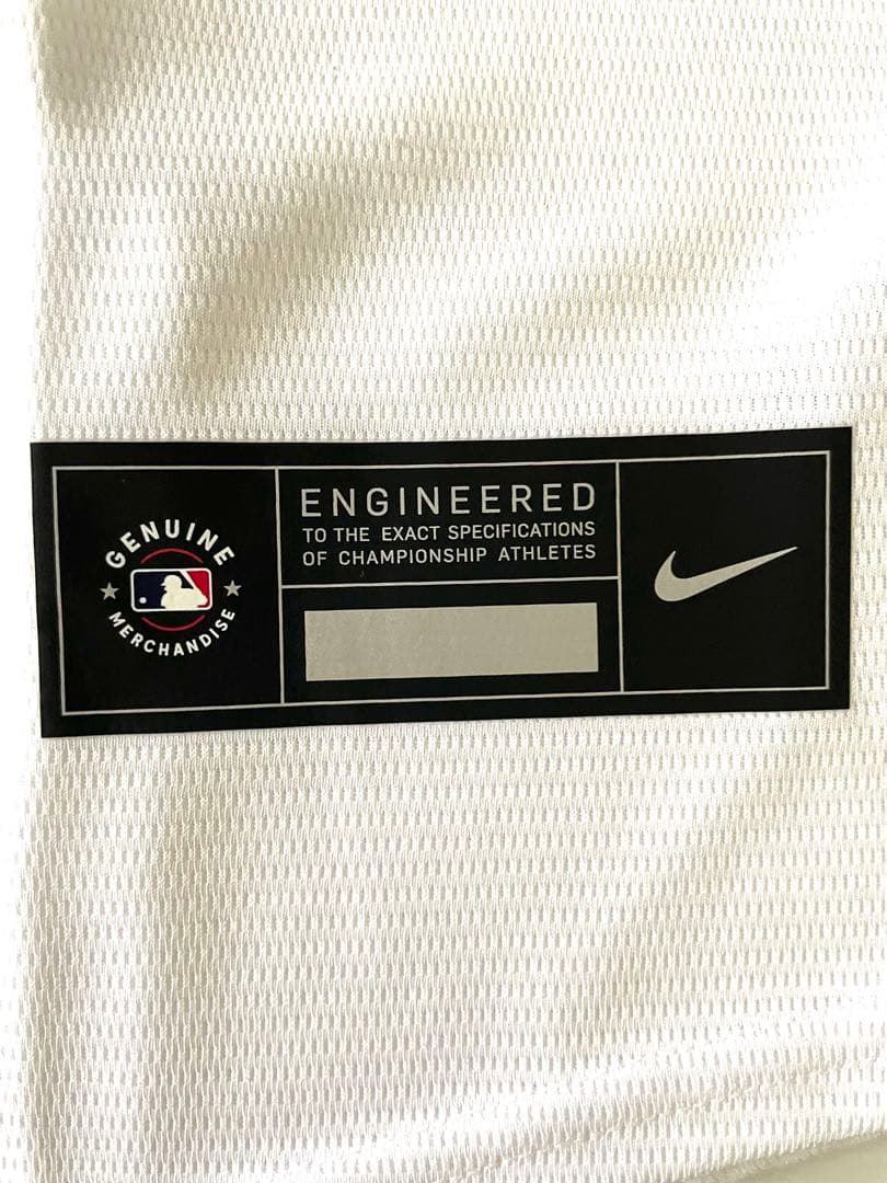 山本由伸ボブルヘッド&レプリカユニフォームセット