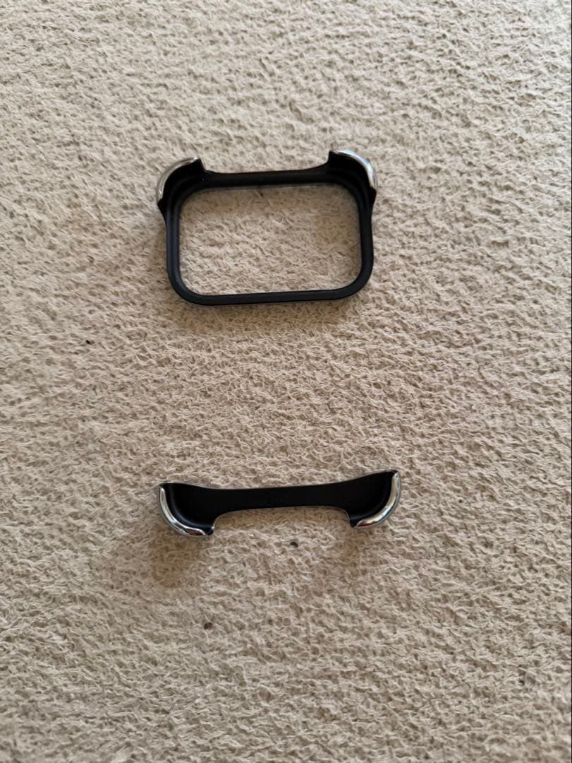 iPhone 17pro promax用、アルミ、ミラーシルバーバンパーケース