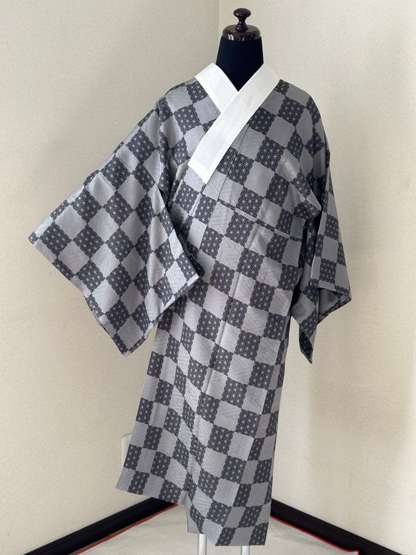正絹　高級　長襦袢　変わり市松　麻の葉文　袷　ほぼ未使用