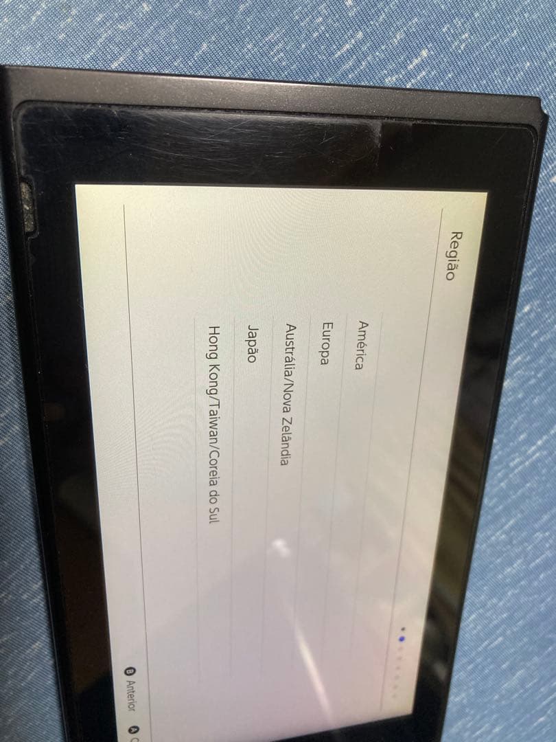 g*n様 Nintendo Switch 本体 （Joy-Conが違うジャンク品