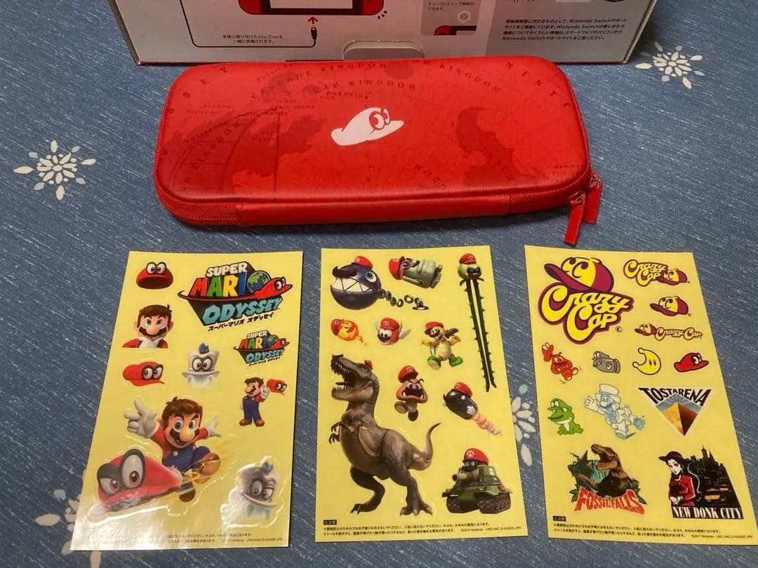 g*n様 Nintendo Switch 本体 （Joy-Conが違うジャンク品