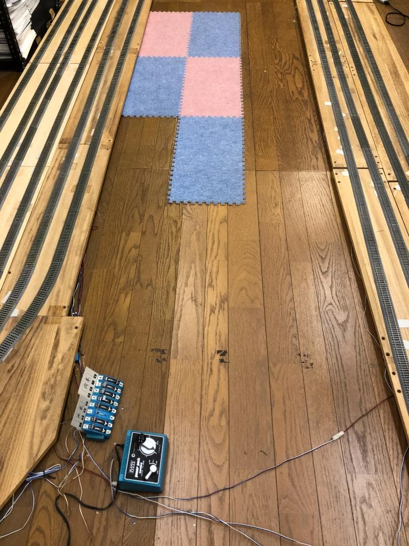 カトー　HOゲージ　レール、パワーパック、ポイントレバー一式