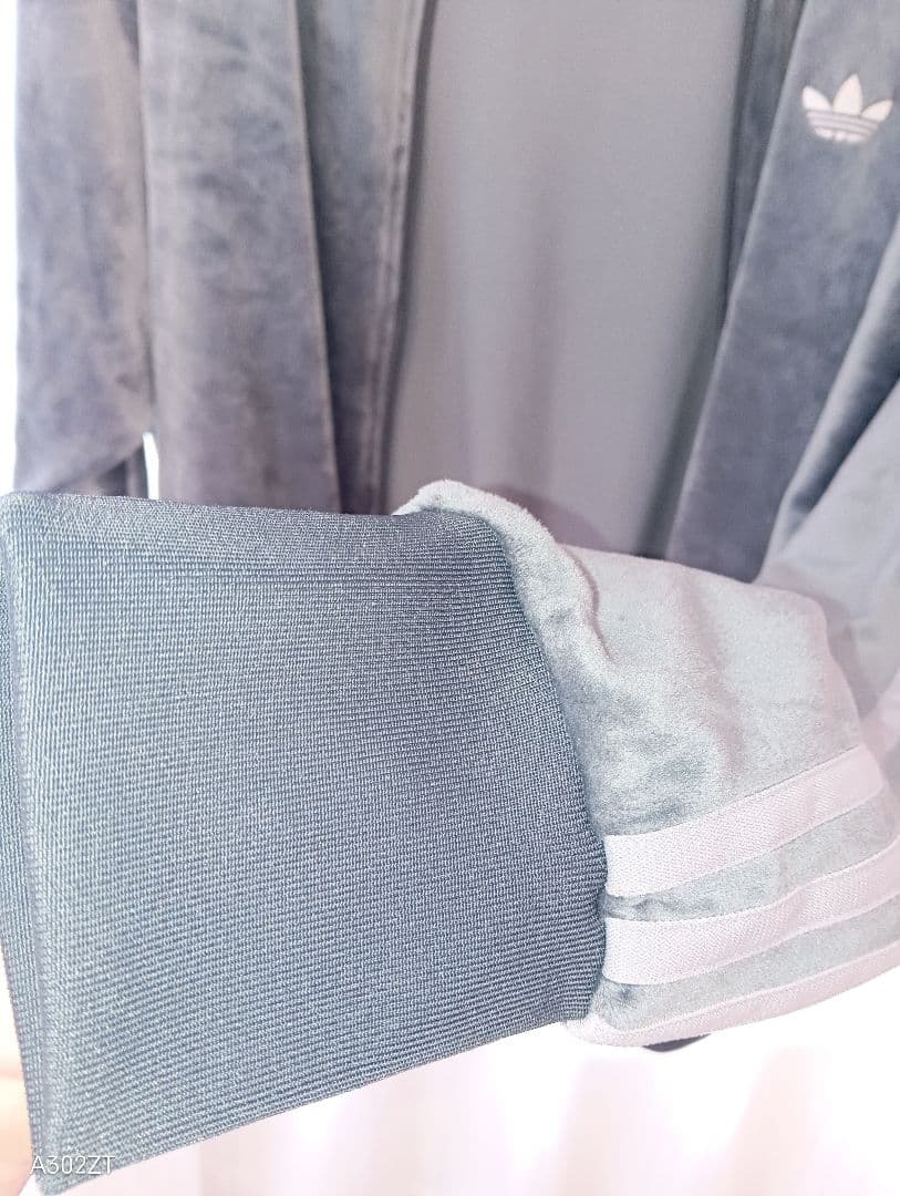 adidas FIREBIRD VELOUR TRACK TOPダークグレーXL