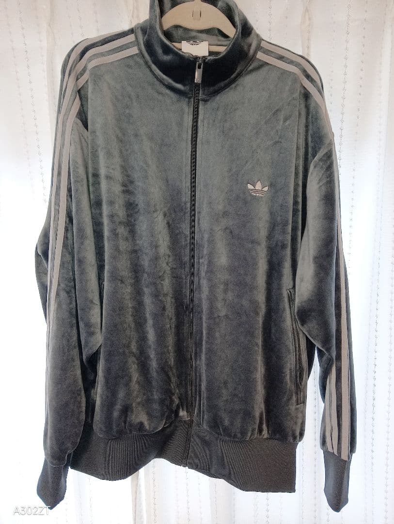 adidas FIREBIRD VELOUR TRACK TOPダークグレーXL