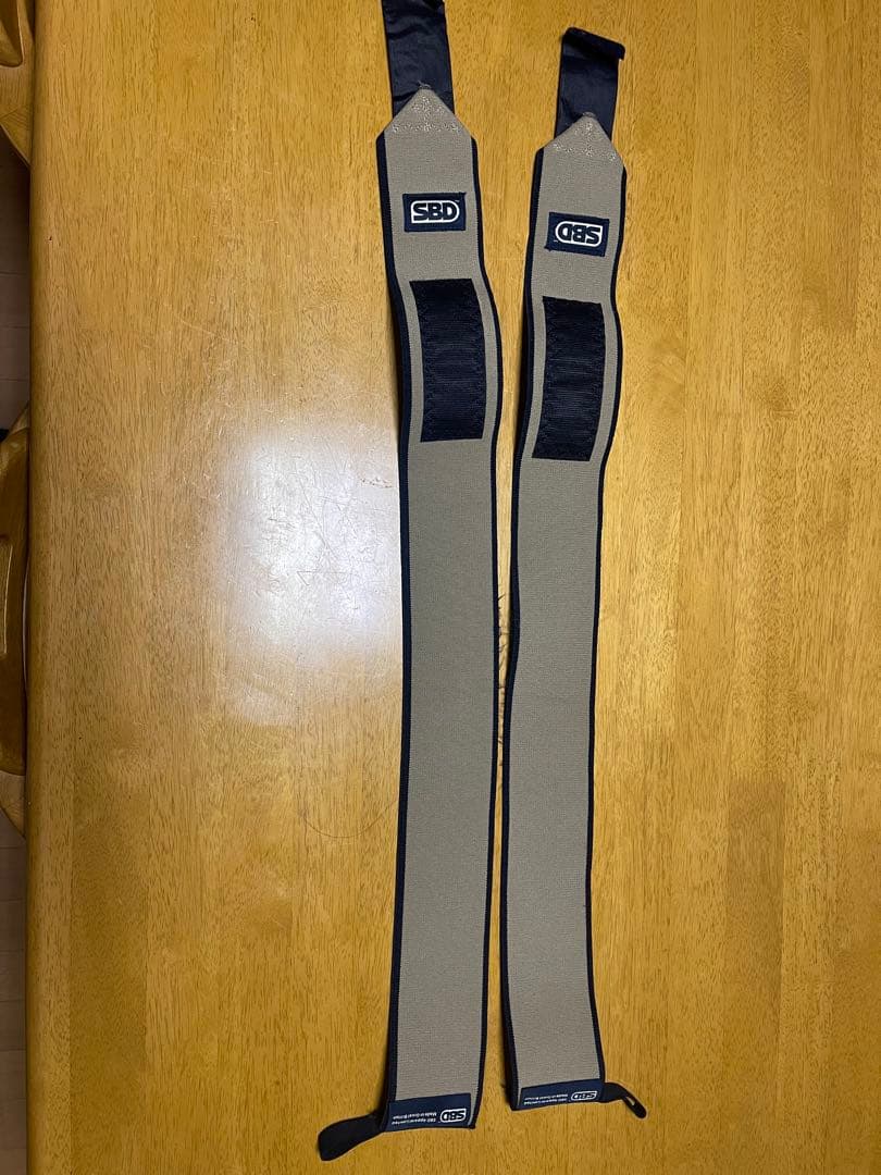 SBDニースリーブ&リストラップ