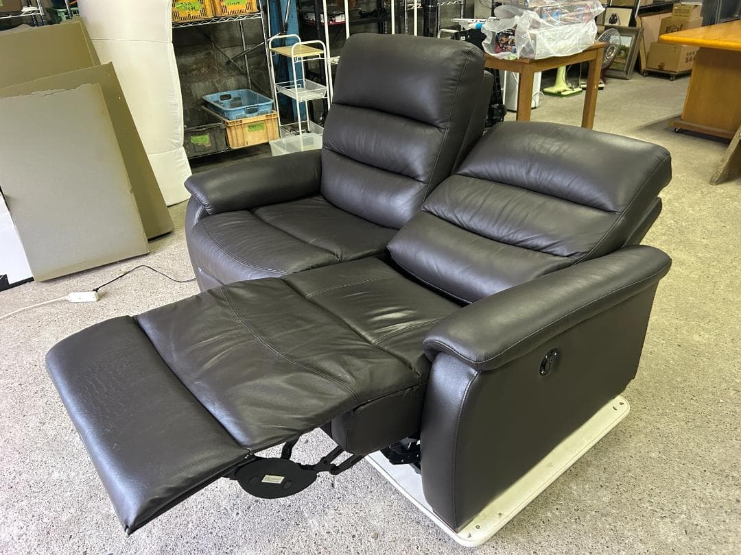 ニトリ 本革 電動リクライニングソファ Nビリーバ 2人掛け 美品