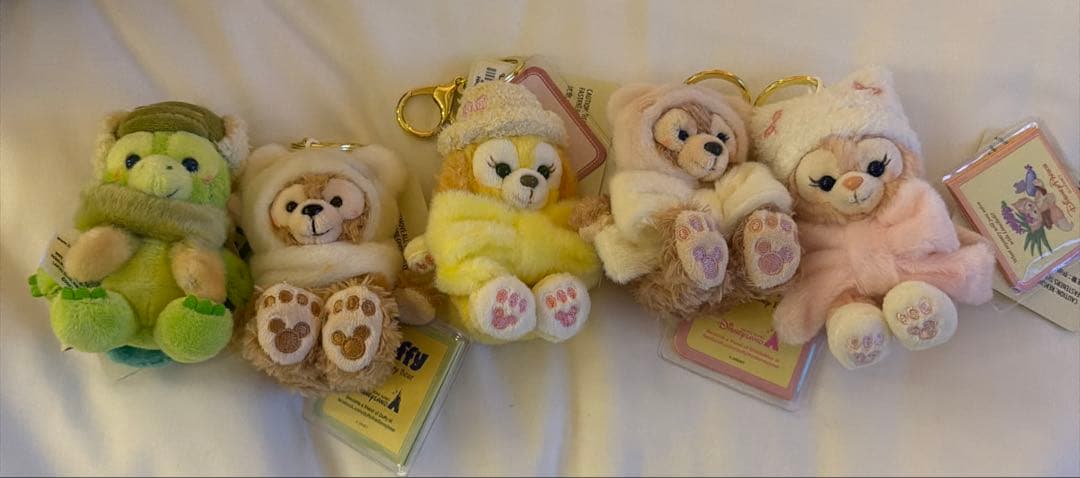 に*ん様 香港ディズニーランド　ダッフィーアンドフレンズ　ぬいぐるみキーホルダー