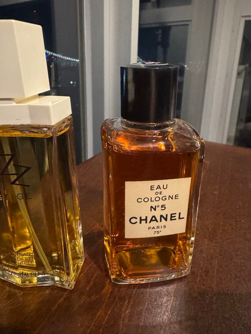 CHANELEaudeCologne No. 5 &イブサンローランJAZZ香水