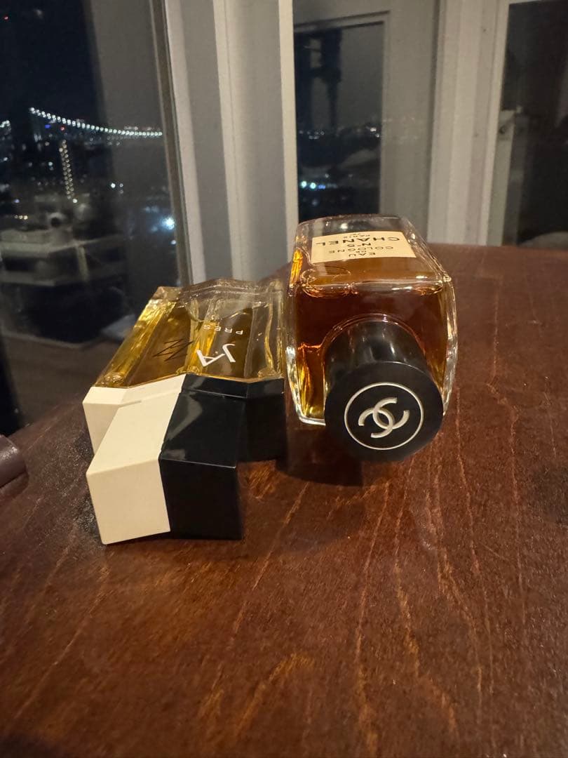 CHANELEaudeCologne No. 5 &イブサンローランJAZZ香水