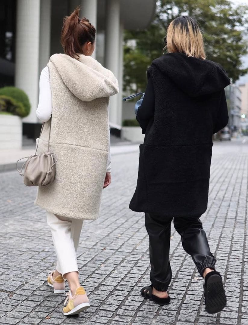 Gypsophila ジプソフィア　New Boa Vest ベージュ