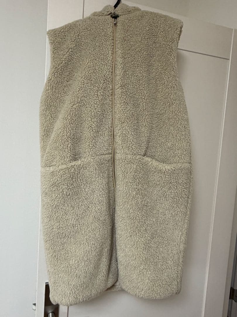 Gypsophila ジプソフィア　New Boa Vest ベージュ