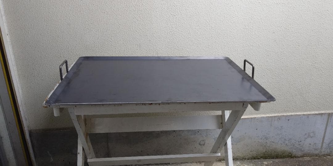 新品 4.5ミリ鉄板 900✕550 全周曲げ 持ち手付き イベント ＢＢＱ祭り