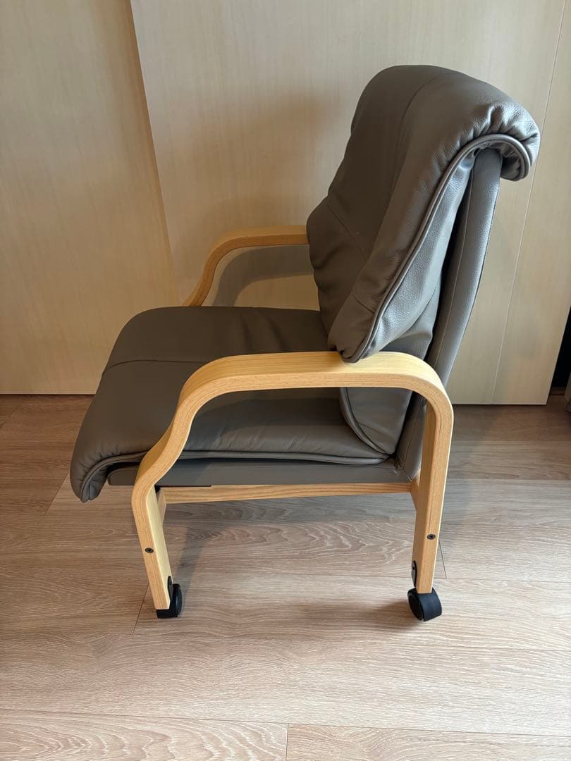 フジファニチア　ダイニングチェア　グレー　(リクライニング可)