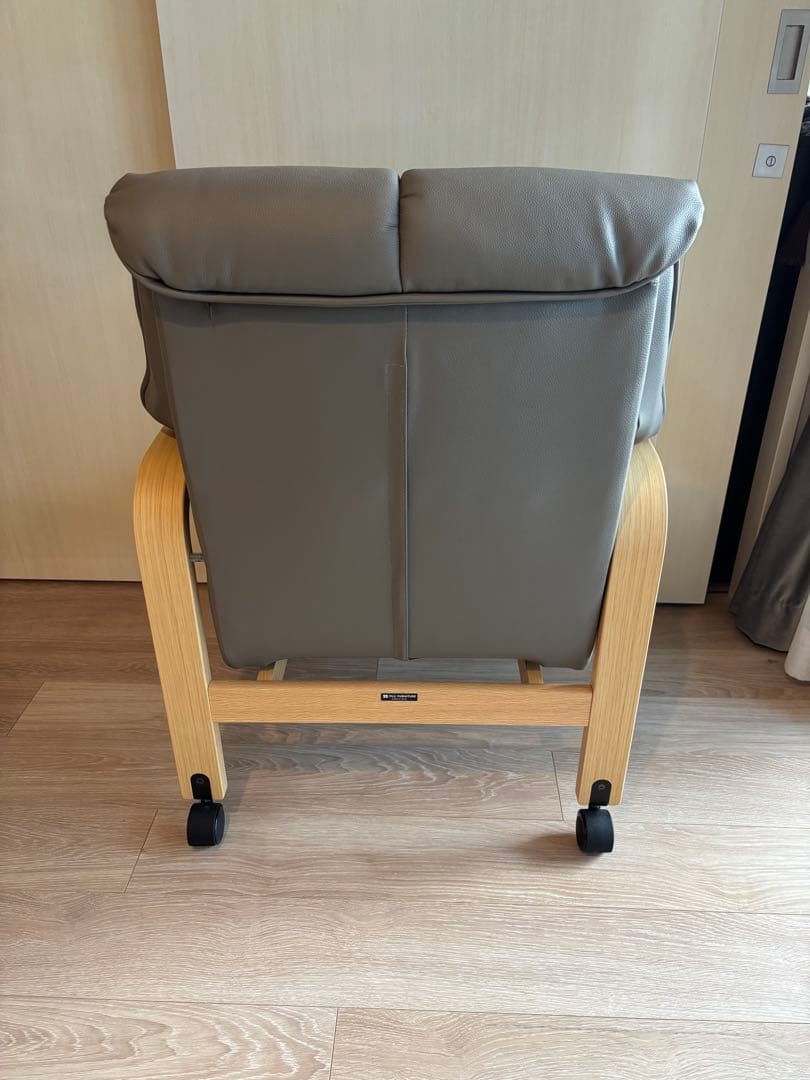 フジファニチア　ダイニングチェア　グレー　(リクライニング可)