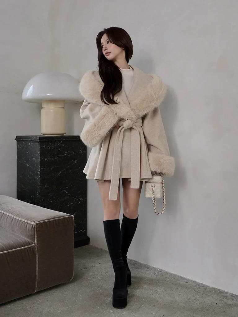 新品 Darich ダーリッチ　ウエストベルトプリンセスラインコート