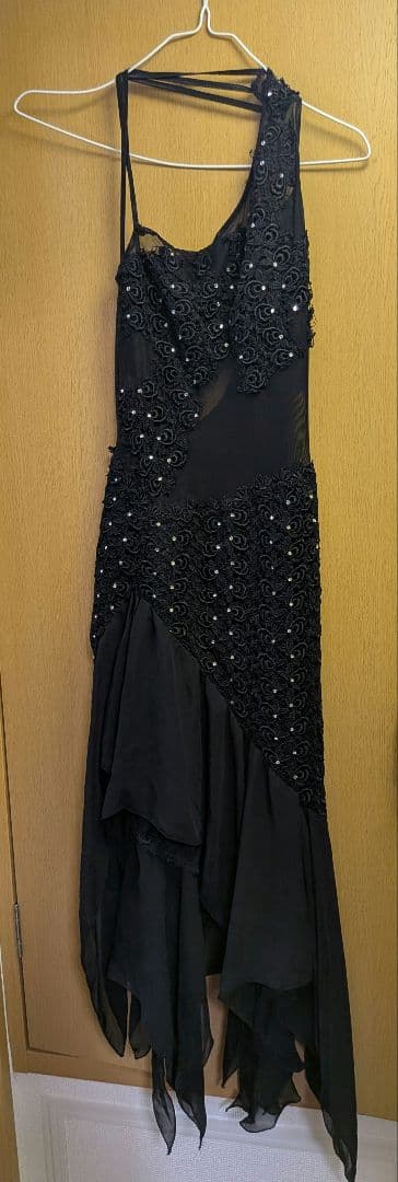 アルゼンチンタンゴ 社交ダンス黒のビーズ刺繍とシフォンワンショルダーダンスドレス