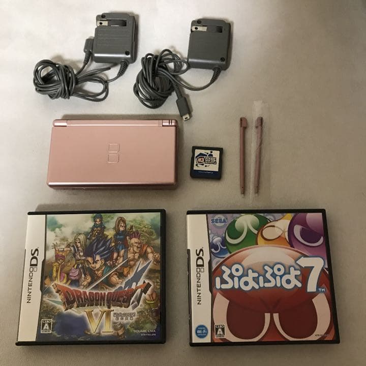 ニンテンドーDS Lite とソフトの一式セット