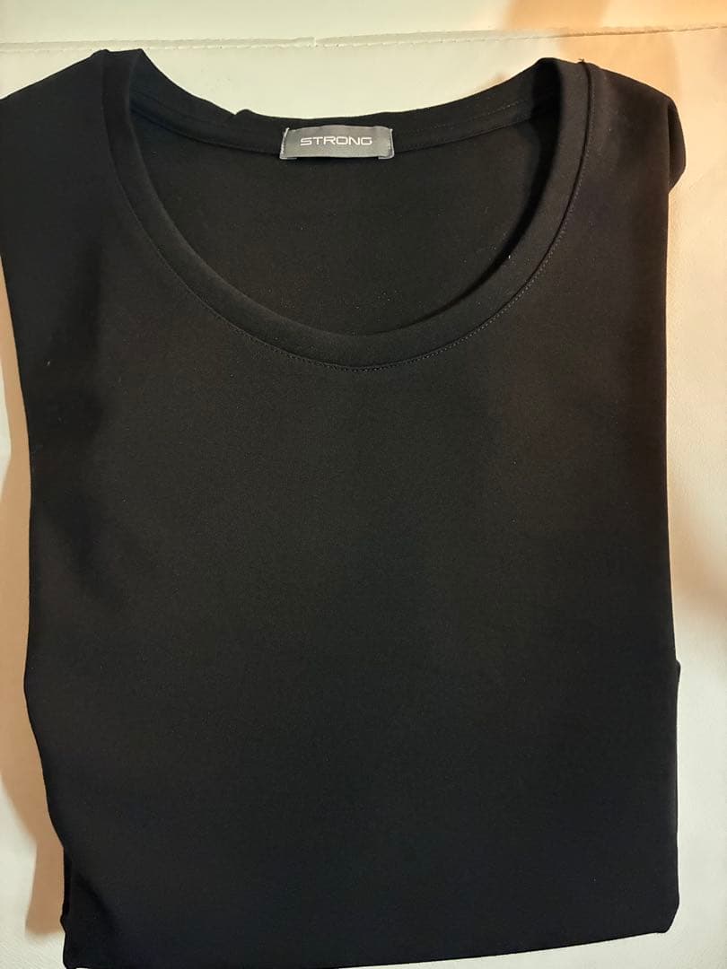 新品未使用STRONG PACK TEE (BLACK) S