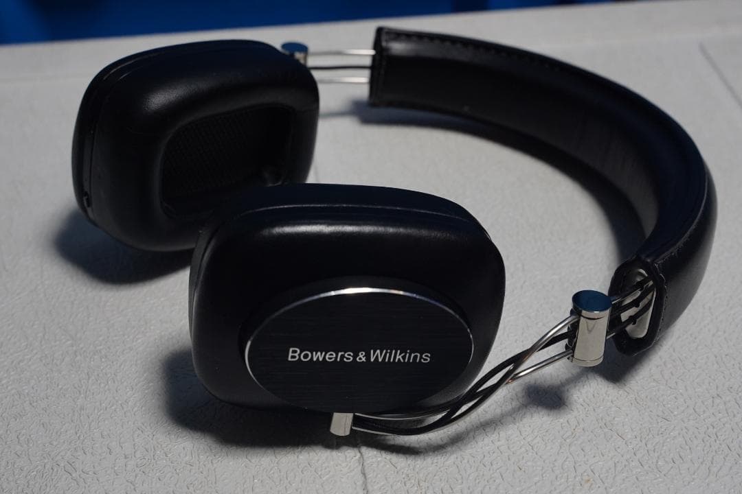 B&W P7 ワイヤレス ヘッドホン ハイエンド機 Bowers&Wilkins