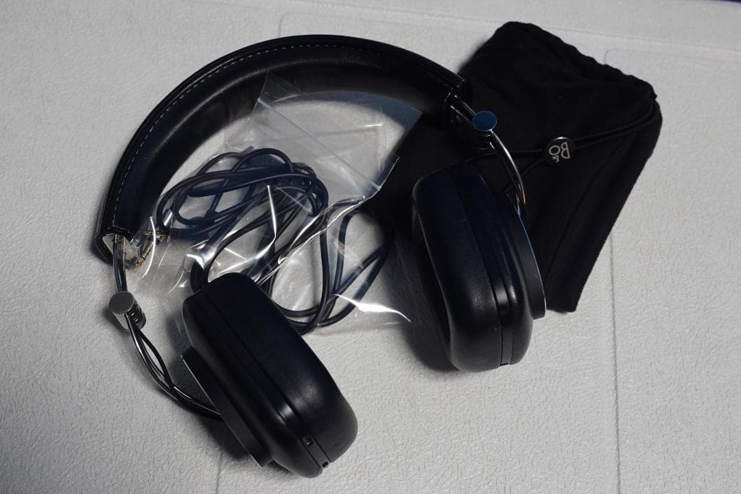 B&W P7 ワイヤレス ヘッドホン ハイエンド機 Bowers&Wilkins