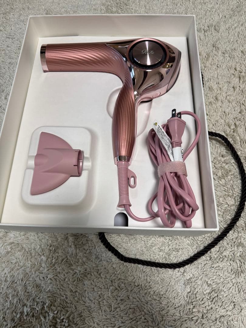 リファ　ビューテックドライヤープロ