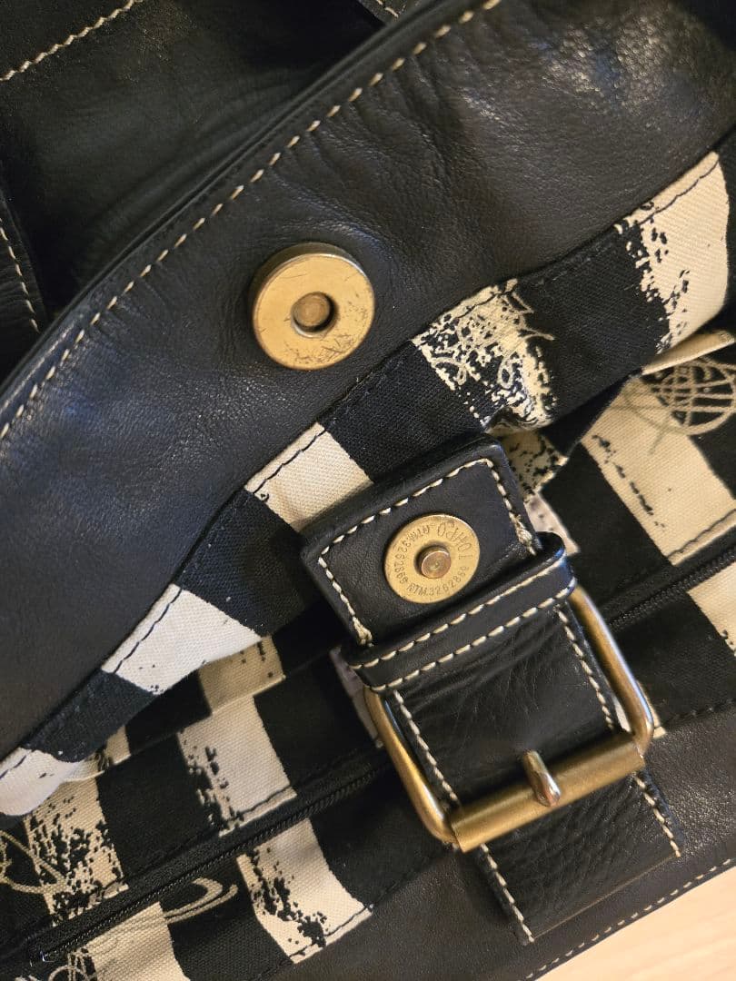 Vivienne Westwood Orb アコード ショルダー　トート バッグ