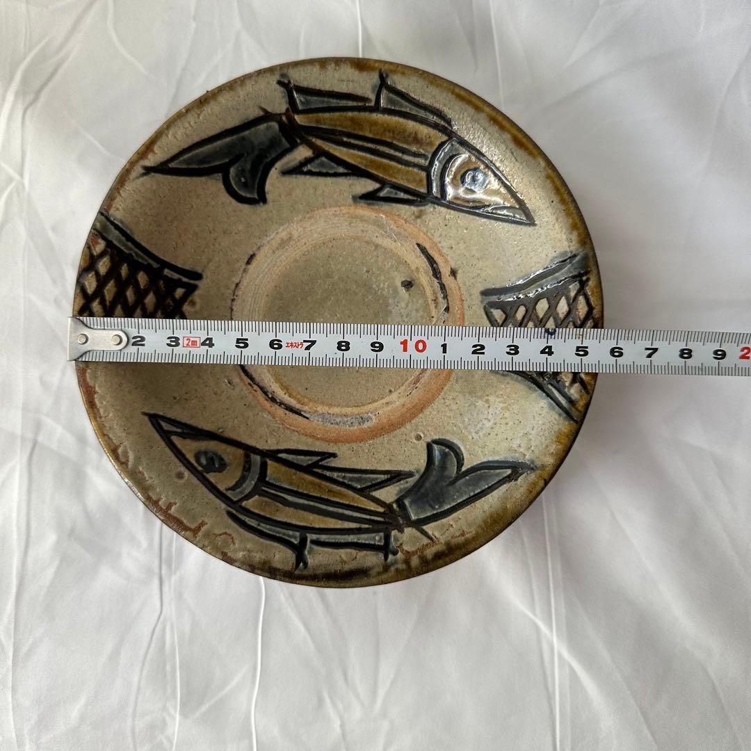 大幅値下げしました！　人間国宝　金城次郎　魚文　中皿