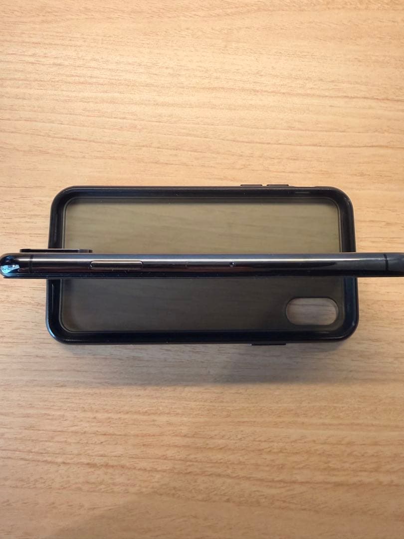 【本日限定価格】iPhone XS 本体 256GB バッテリー79% キズなし